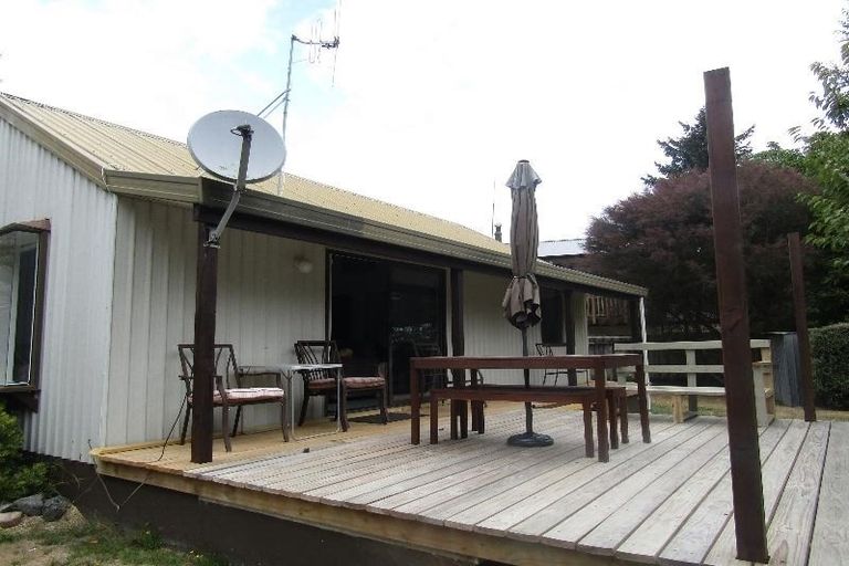 Photo of property in 7 Kereru Street, Two Mile Bay, Taupo, 3330
