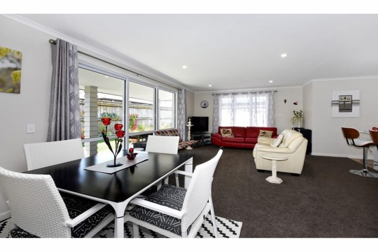 Photo of property in 15 Curtis Street, Stoke, Nelson, 7011