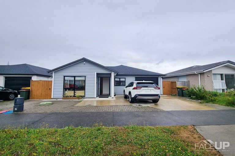 Photo of property in 7 Toropapa Close, Takanini, 2110