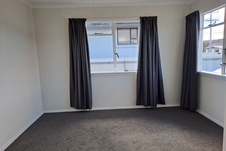 Photo of property in 24 Brandon Street, Alexandra, 9320