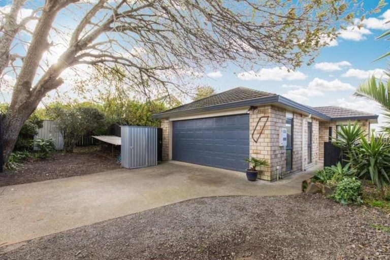 Photo of property in 5 Marblewood Grove, Pukekohe, 2120