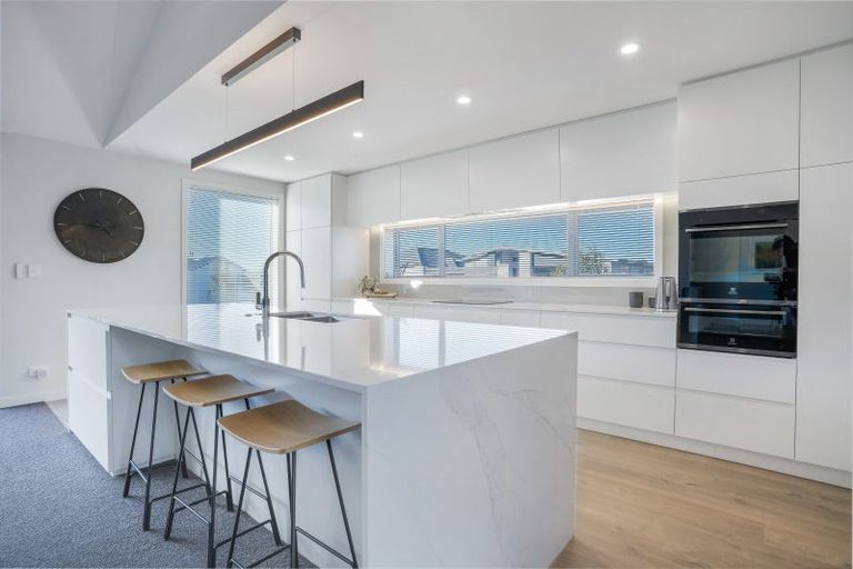 Photo of property in 60 Welsh Road, Winton, 9720