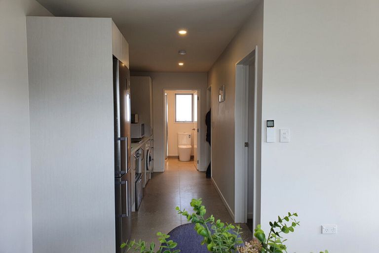 Photo of property in 37 Howden Drive, Jacks Point, 9371