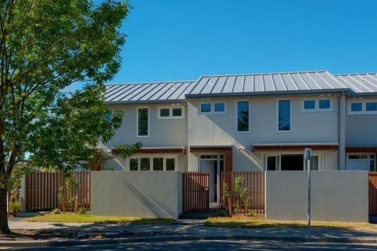 Photo of property in 4/57 Matipo Street, Riccarton, Christchurch, 8041