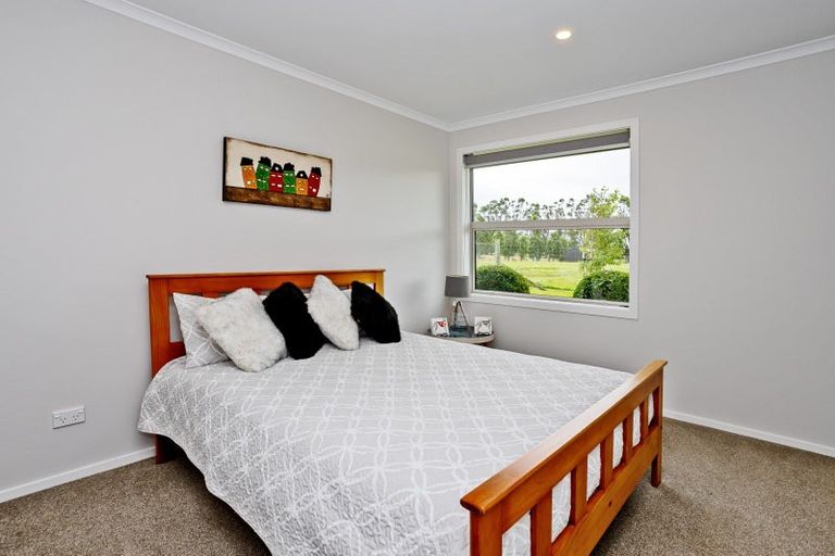 Photo of property in 152 Moore Road, Lorneville, Invercargill, 9874