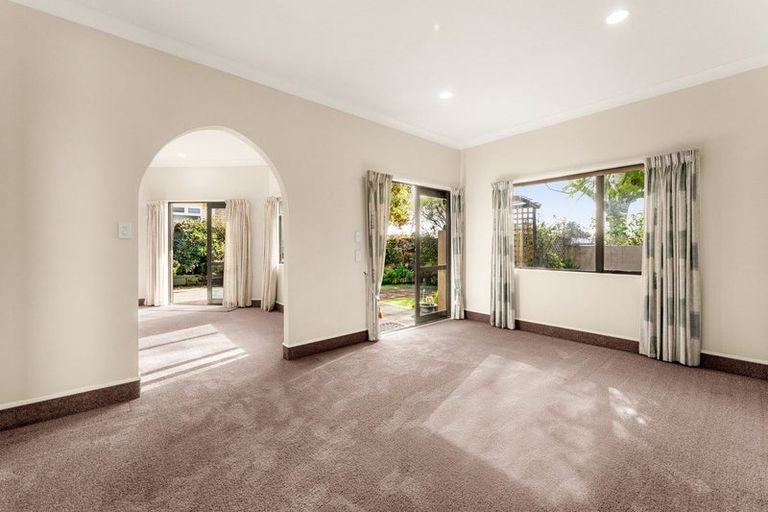 Photo of property in 1 Stableford Drive, Pyes Pa, Tauranga, 3112