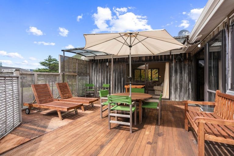 Photo of property in 1 Britannia Dell, Pauanui, Hikuai, 3579