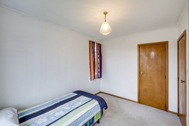 Photo of property in 57 Taradale Road, Onekawa, Napier, 4110