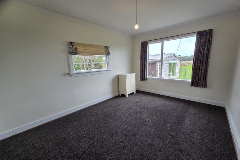 Photo of property in 35 Factory Road, Paretai, Balclutha, 9271