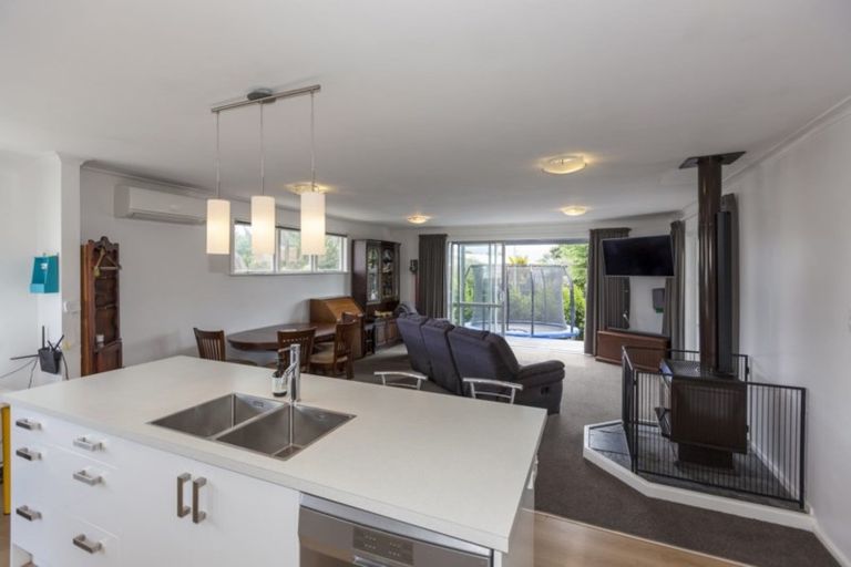 Photo of property in 22 Rangiatea Street, Paraparaumu Beach, Paraparaumu, 5032