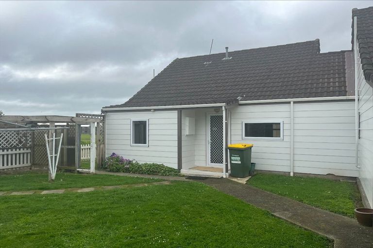 Photo of property in 3 Waimarie Park, Levin, 5510