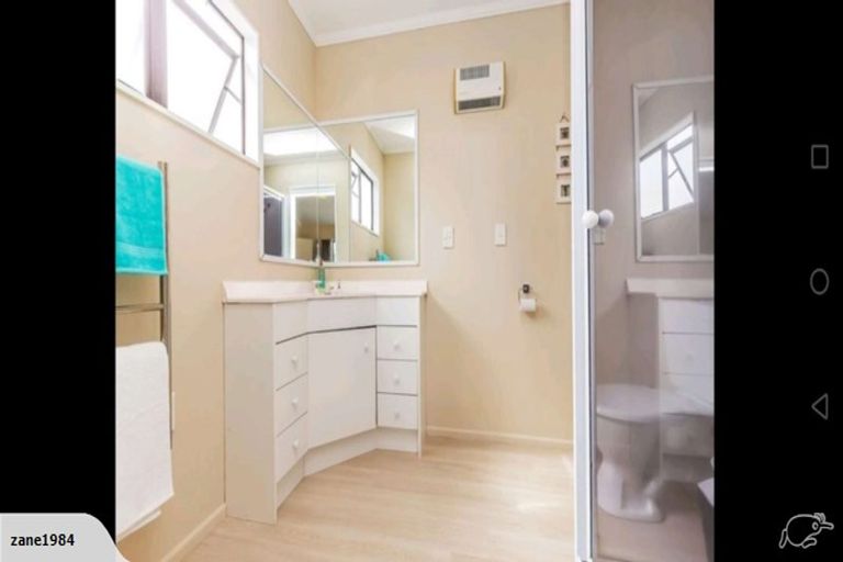 Photo of property in 4 Ashfield Grove, Churton Park, Wellington, 6037