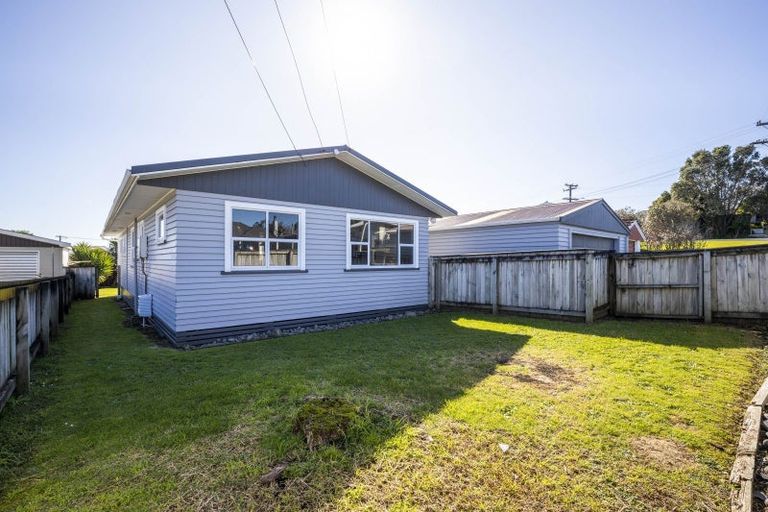 Photo of property in 264 Frankley Road, Ferndale, New Plymouth, 4310