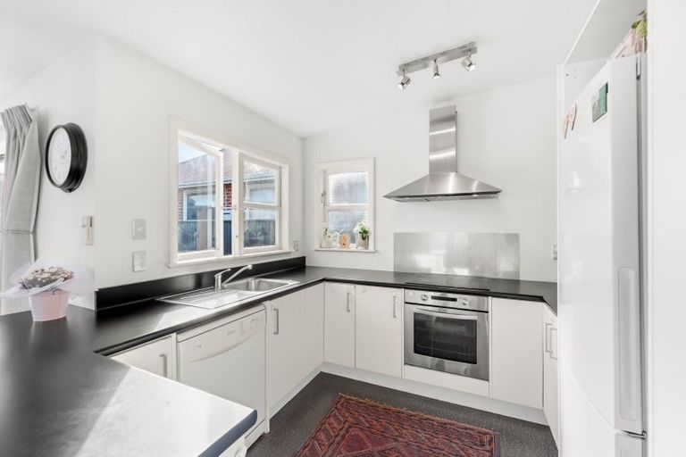 Photo of property in 13 Richmond Street, Petone, Lower Hutt, 5012