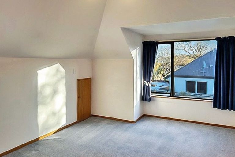 Photo of property in 10a Nikau Place, Riccarton, Christchurch, 8011