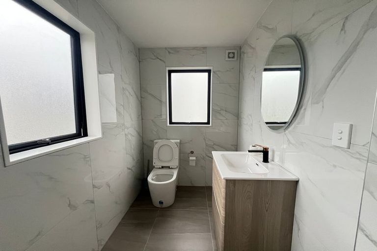 Photo of property in 28b Routley Drive, Glen Eden, Auckland, 0602