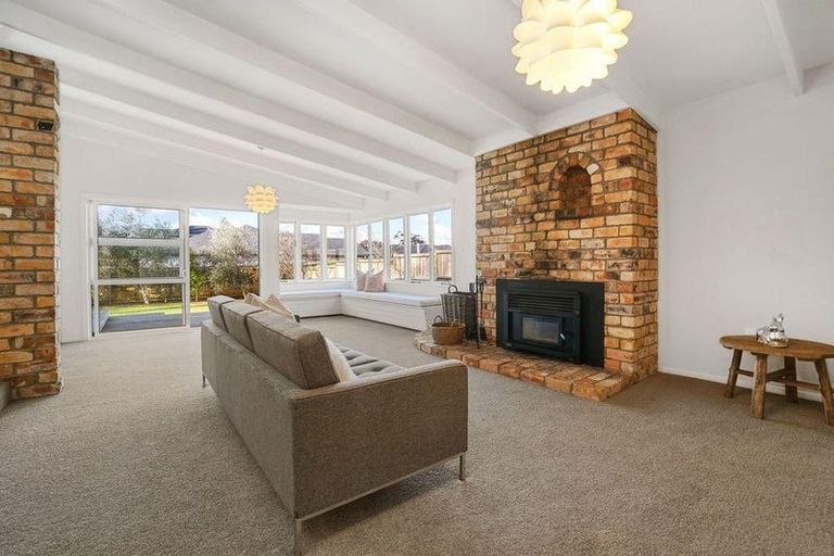 Photo of property in 72 Matua Road, Huapai, Kumeu, 0810