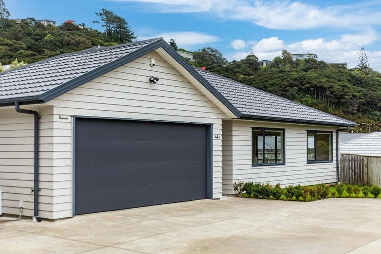 Photo of property in 44a Staithes Drive North, Whitby, Porirua, 5024