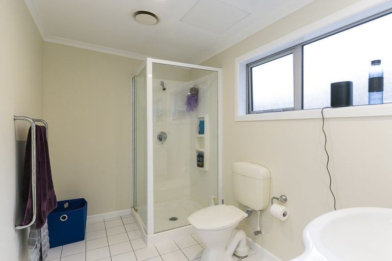 Photo of property in 3/27 The Rigi, Northland, Wellington, 6012