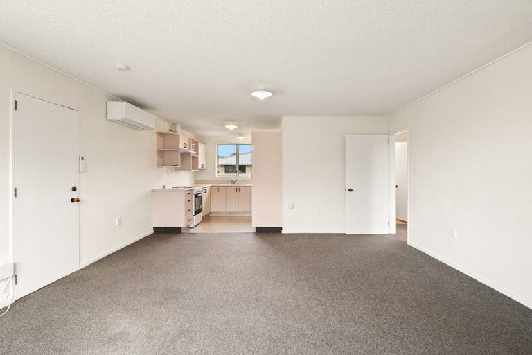 Photo of property in 3/217 Oxford Street, South Dunedin, Dunedin, 9012