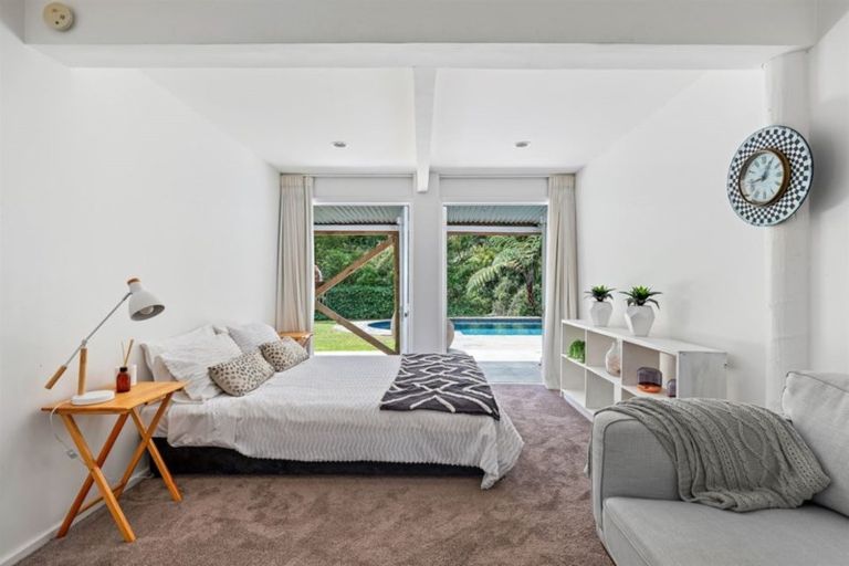 Photo of property in 20 Hebe Place, Birkenhead, Auckland, 0626