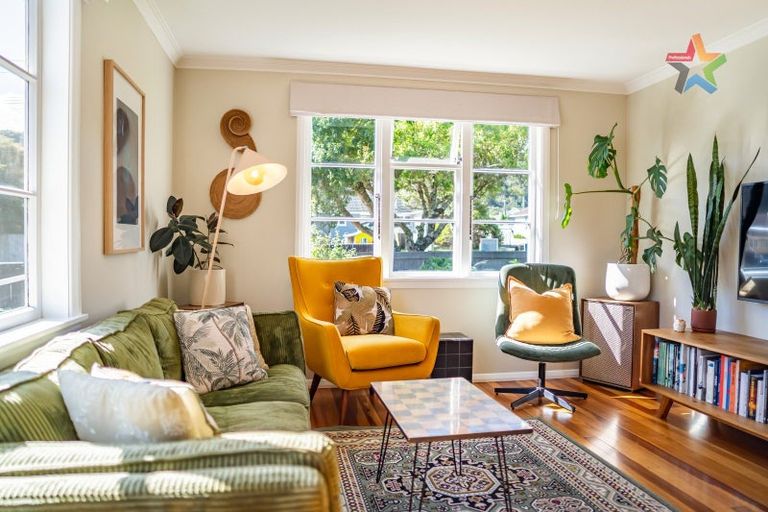 Photo of property in 126 Kowhai Street, Naenae, Lower Hutt, 5011