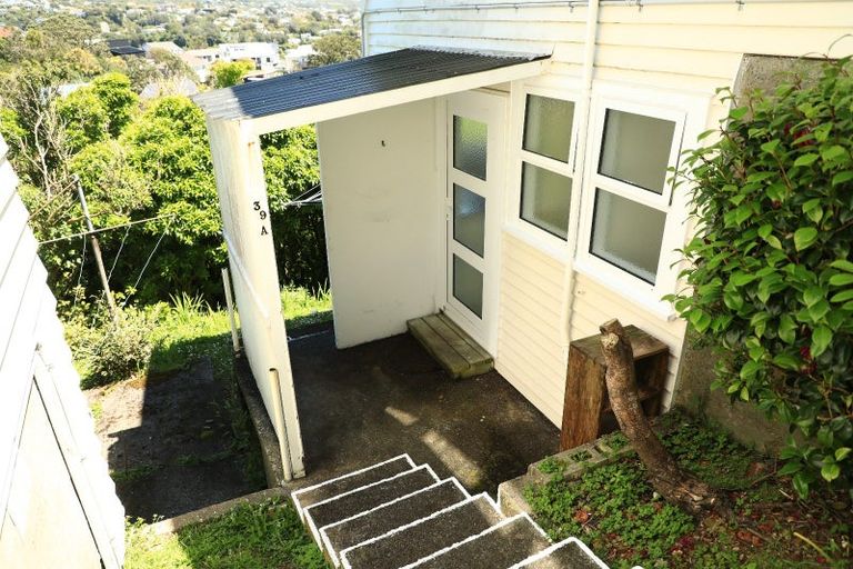 Photo of property in 39 Pembroke Road, Northland, Wellington, 6012