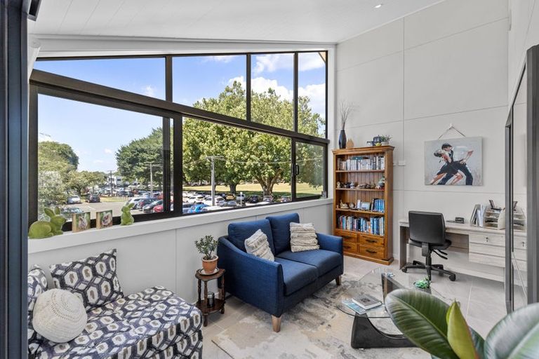 Photo of property in 15u2 Cook Street, Hamilton East, Hamilton, 3216