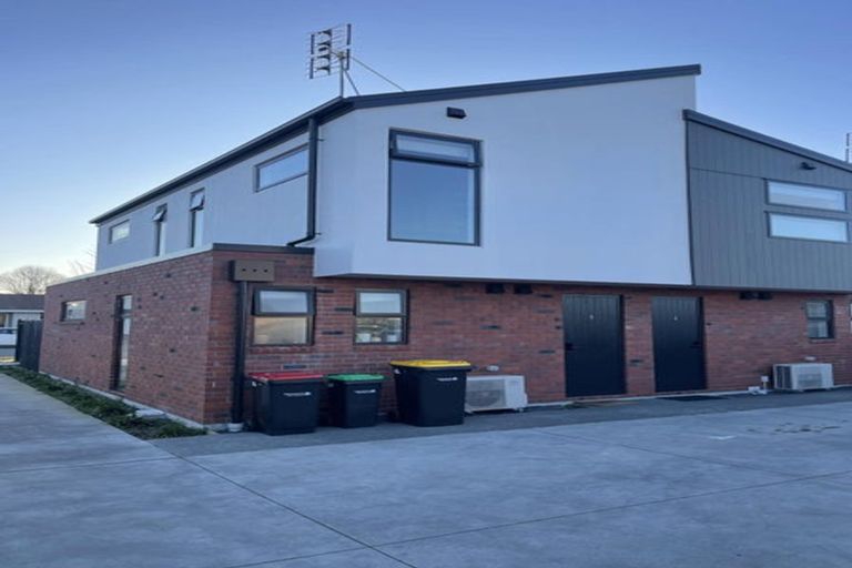 Photo of property in 52b Picton Avenue, Riccarton, Christchurch, 8011