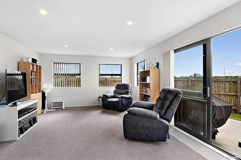 Photo of property in 6 Totara Meadows Court, Wiri, Auckland, 2104