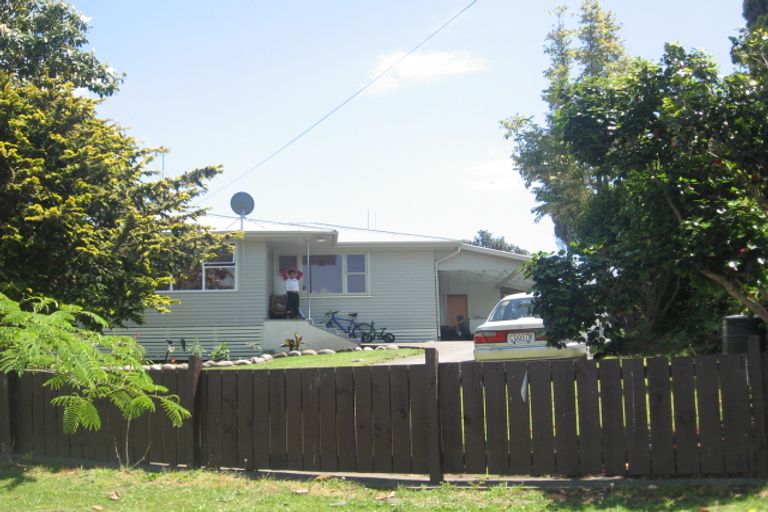 Photo of property in 27 Lee Street, Te Puke, 3119