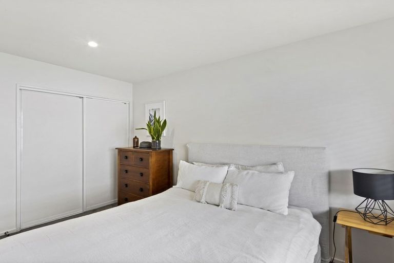 Photo of property in 1/16 Peverel Street, Riccarton, Christchurch, 8011