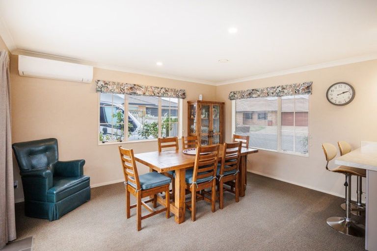 Photo of property in 10 Pip Way, Omokoroa, 3114