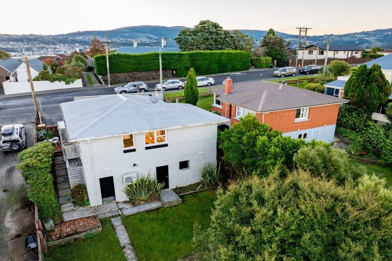 Photo of property in 29 Glendevon Place, Vauxhall, Dunedin, 9013