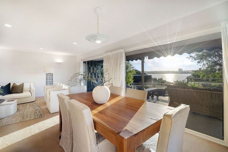 Photo of property in 316 Hurstmere Road, Takapuna, Auckland, 0622