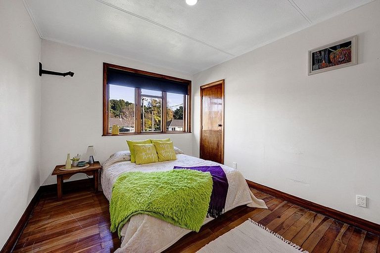 Photo of property in 8 Camden Street, Vogeltown, New Plymouth, 4310