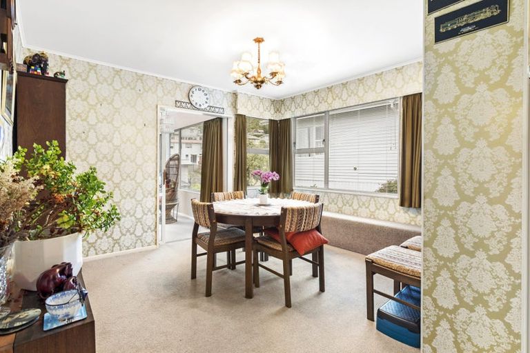 Photo of property in 12 Cortina Avenue, Johnsonville, Wellington, 6037