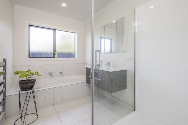 Photo of property in 126a Helvetia Road, Pukekohe, 2120