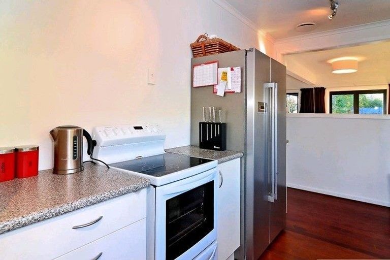 Photo of property in 24 Leistrella Road, Hoon Hay, Christchurch, 8025