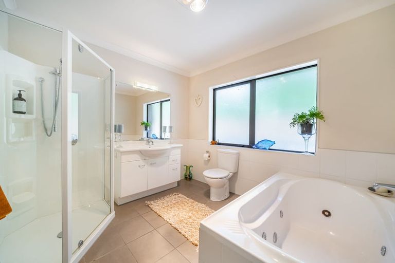 Photo of property in 64c Kaitoke Waterworks Road, Kaitoke, Upper Hutt, 5018