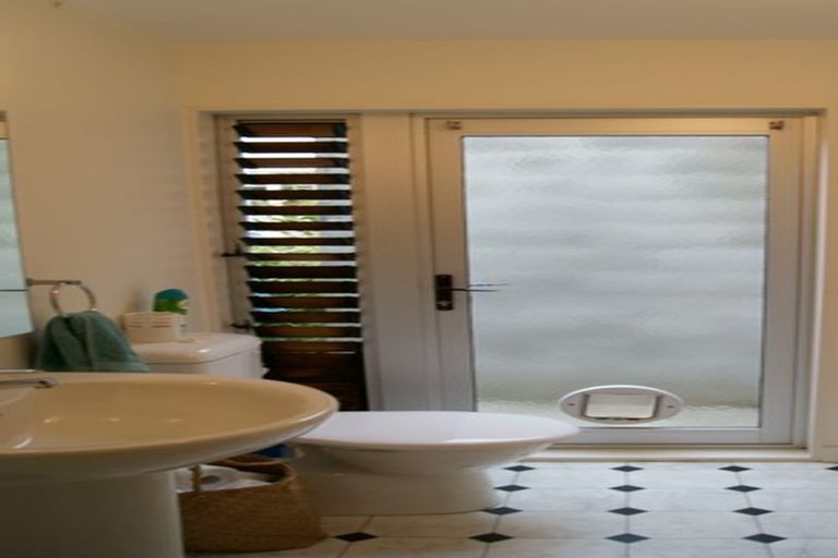 Photo of property in 59a Mandalay Terrace, Khandallah, Wellington, 6035