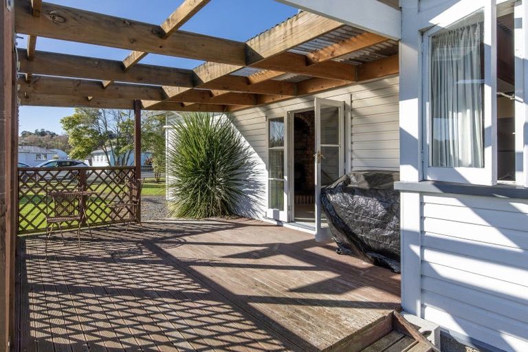 Photo of property in 45 Bibby Street, Waipawa, 4210