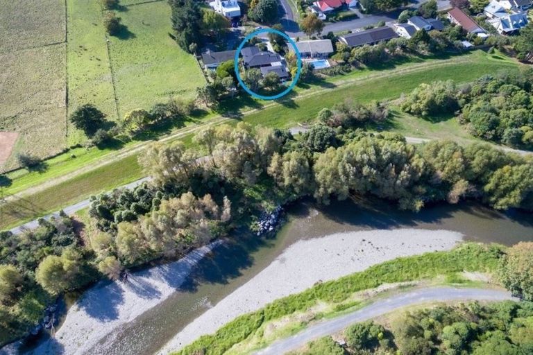 Photo of property in 67 Nimmo Avenue East, Waikanae, 5036