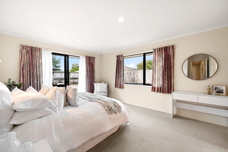 Photo of property in 3 Azure Place, Huntington, Hamilton, 3210