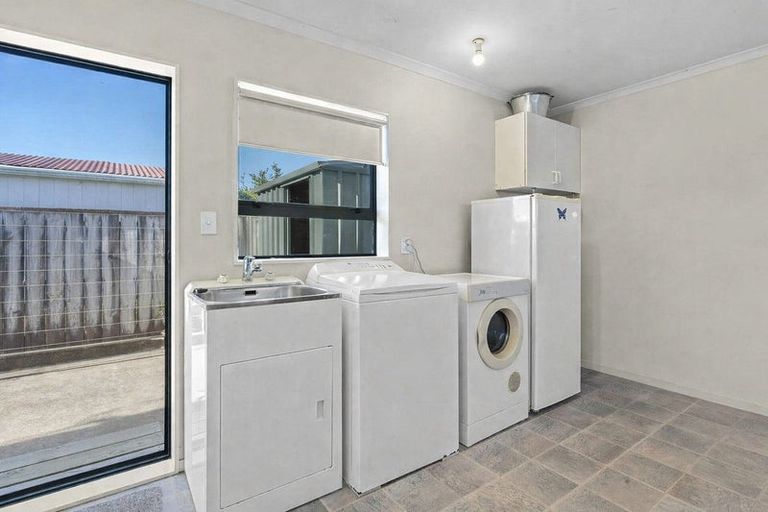 Photo of property in 153a Carrington Street, Lower Vogeltown, New Plymouth, 4310