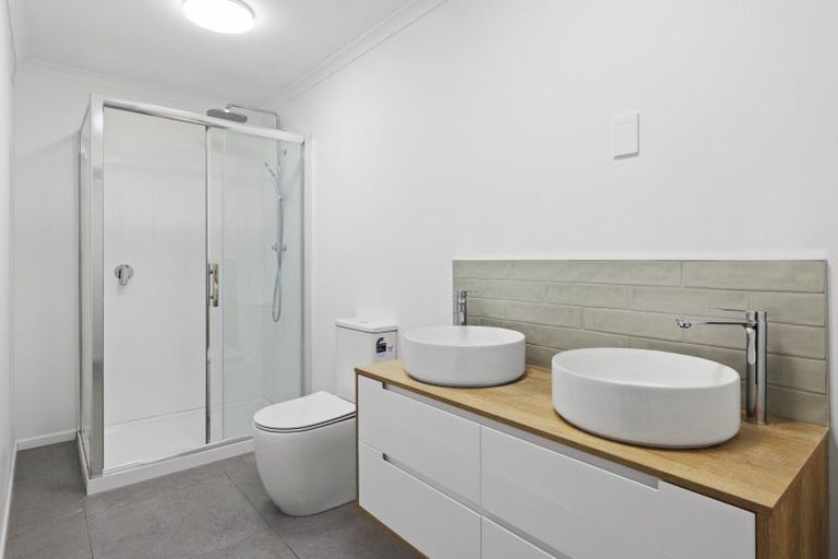 Photo of property in 1a Routly Avenue, Pukekohe, 2120