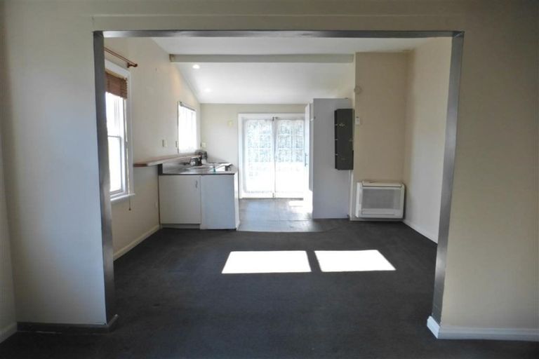Photo of property in 15 Manning Place, Woolston, Christchurch, 8023