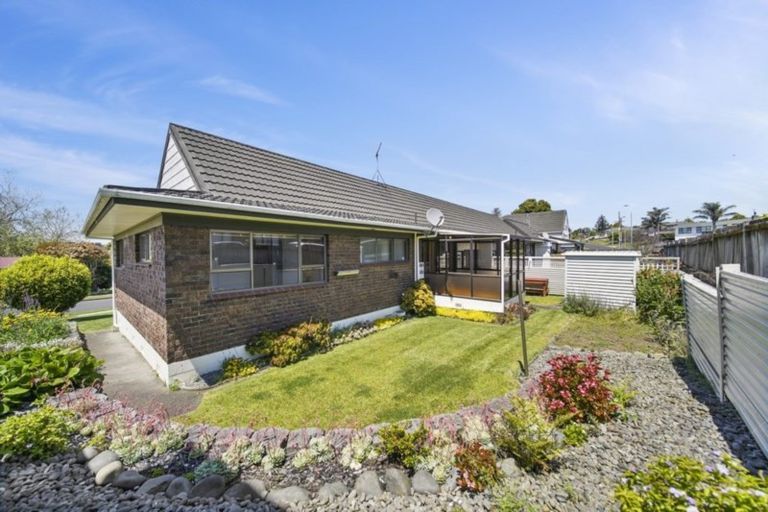 Photo of property in 1c Meachen Terrace, Waiuku, 2123