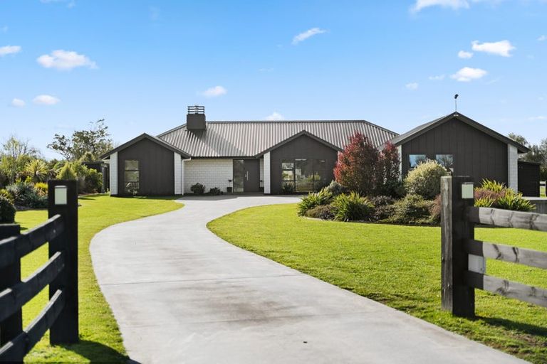 Photo of property in 21 Delta Way, Te Kowhai, Hamilton, 3288
