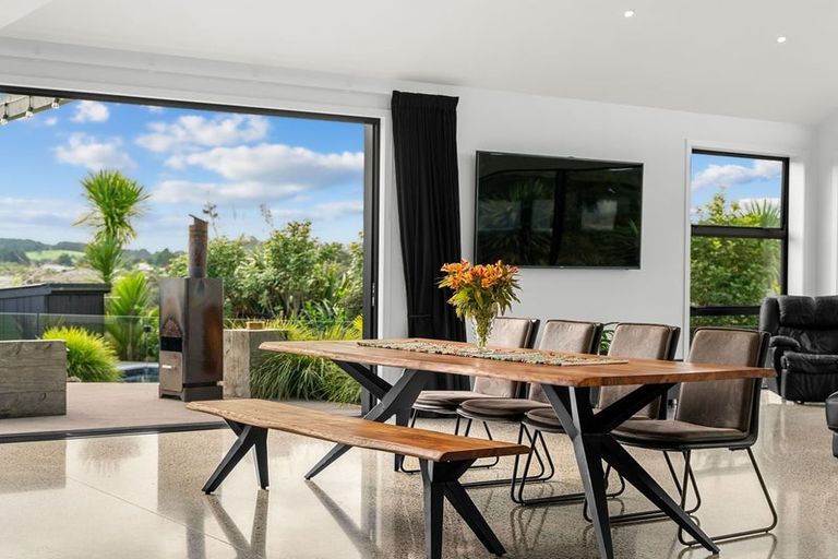 Photo of property in 136 Karanui Road, Te Kamo, Kamo, 0185